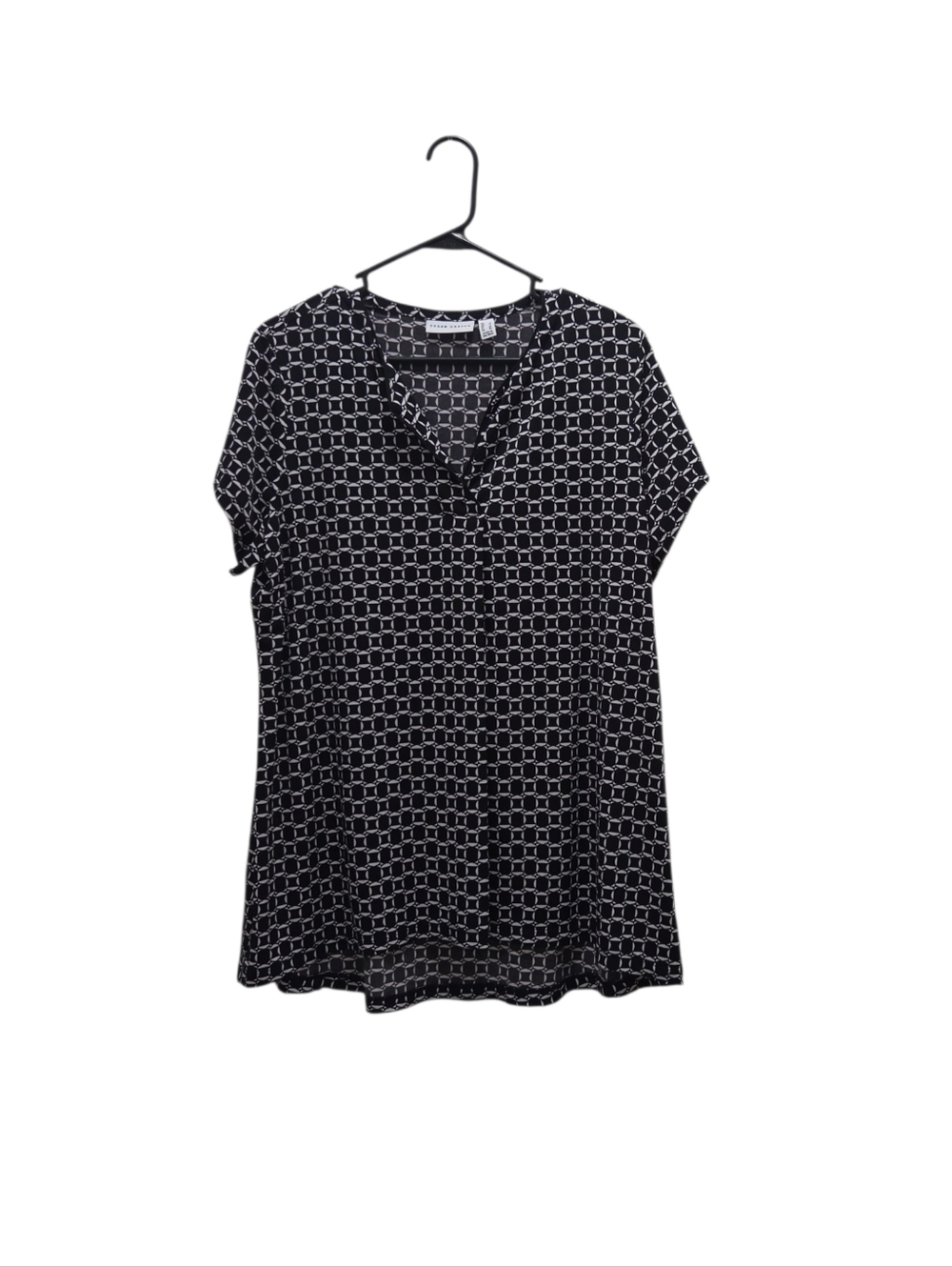 Susan Graver Black & White Geometric Chain Split Neck Tunic Size L Liquid Knit